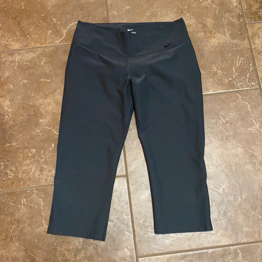 Nike Capri size medium